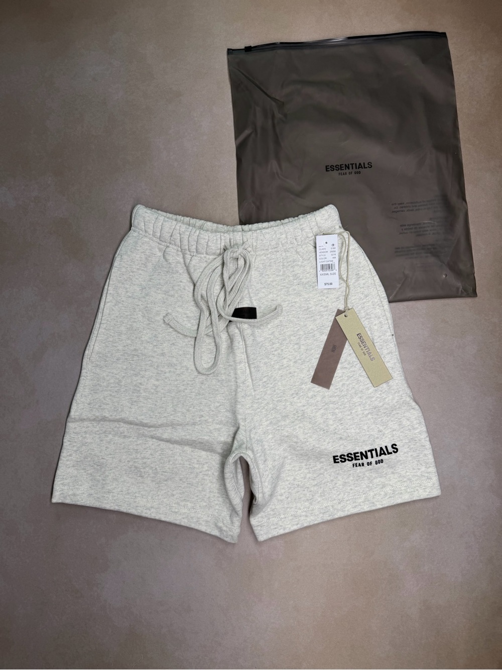 Essentials Light Oat Shorts SS22